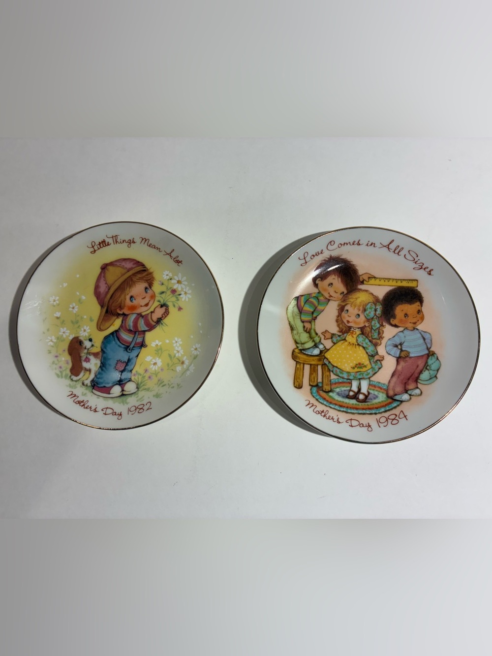 Lot of 2 Vintage Avon Mother’s Day 1982 & 1984 Decorative